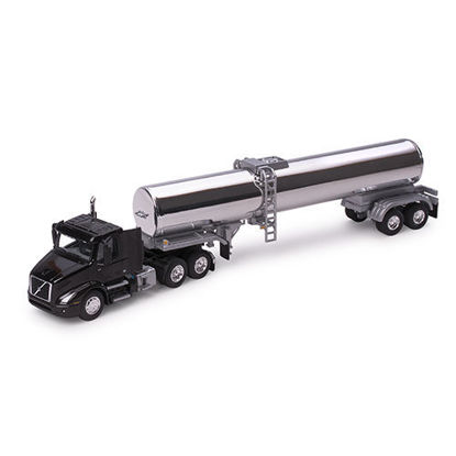 Picture of Volvo VNR 300 with Chrome Tanker 1:87 Scale